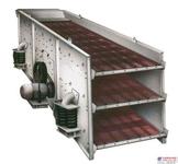 　新鄉(xiāng)市三鑫電機(jī)制造有限公司是一家專業(yè)設(shè)計(jì)、開發(fā)電機(jī)的公司。公司鑄造、機(jī)加工、設(shè)計(jì)、開發(fā)及生產(chǎn)各類特種電動(dòng)機(jī)于一體，具有雄厚的產(chǎn)品開發(fā)能力，擁有先進(jìn)的生產(chǎn)和檢測(cè)設(shè)備，已全面通過最新版ISO9001：2000國(guó)際質(zhì)量管理體系認(rèn)證。公司主要生產(chǎn)YZS、YZU系列振動(dòng)源三相異步電動(dòng)機(jī)及派生系列YZVP系列振動(dòng)電機(jī)、YZO系列振動(dòng)電機(jī)、JZO振動(dòng)電機(jī)、Y系列電機(jī)和YCT電磁調(diào)速電機(jī)等系列產(chǎn)品及工業(yè)氣泵打碼